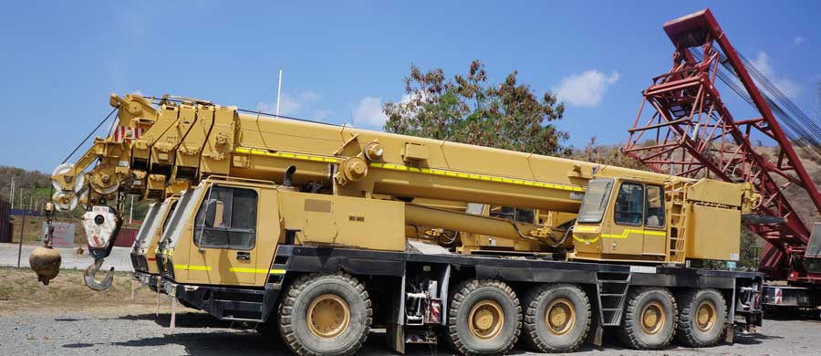 Grove Crane